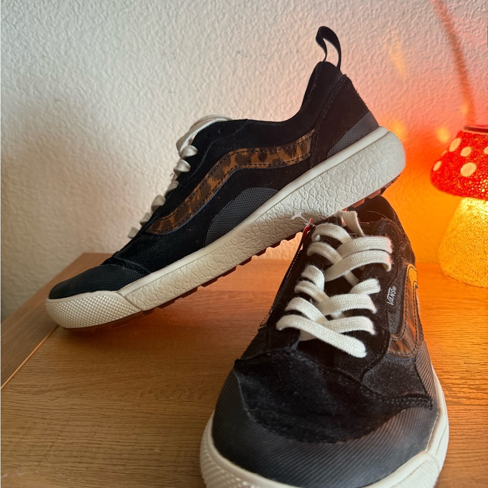 Vans Black and Tan women’s  Sneakers